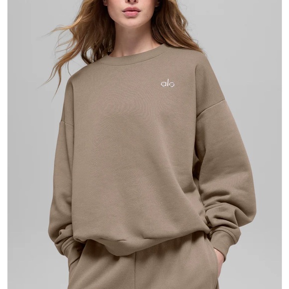 ALO Yoga Tops - Alo Yoga Accolade Crew Neck Pullover Gravel Tan Medium